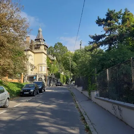 Hill * Budapest